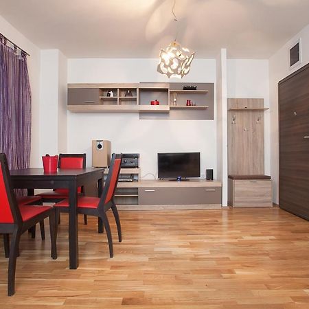 Sps Premium Apartments Skopje Bagian luar foto